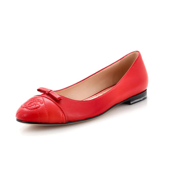 Gucci Women's GG Cap Toe Ballet Flats Leather with Matelasse Detail