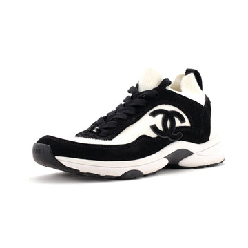 Chanel Women's CC Low-Top Sneakers Suede and Knit Fabric
