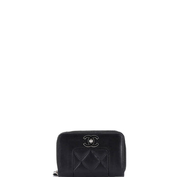 Chanel Mademoiselle Vintage Zip Coin Purse Quilted Sheepskin